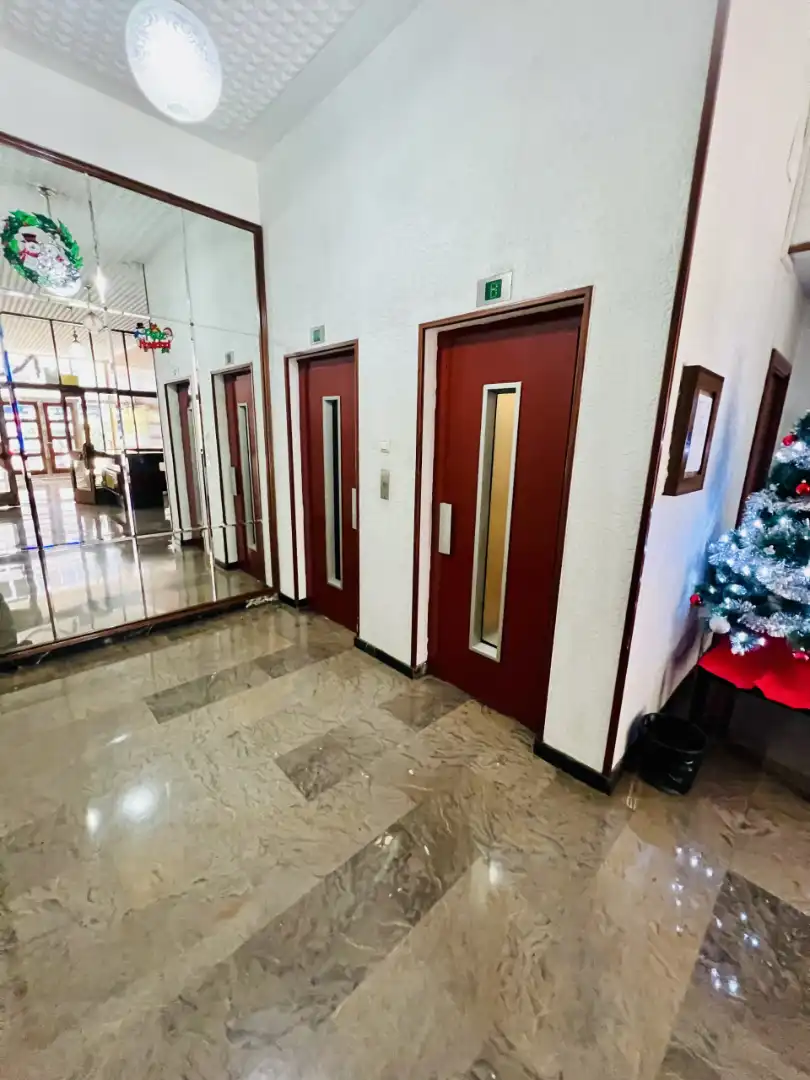 Piso en venta en Zaragoza con Calefacción, Amueblado y Horno