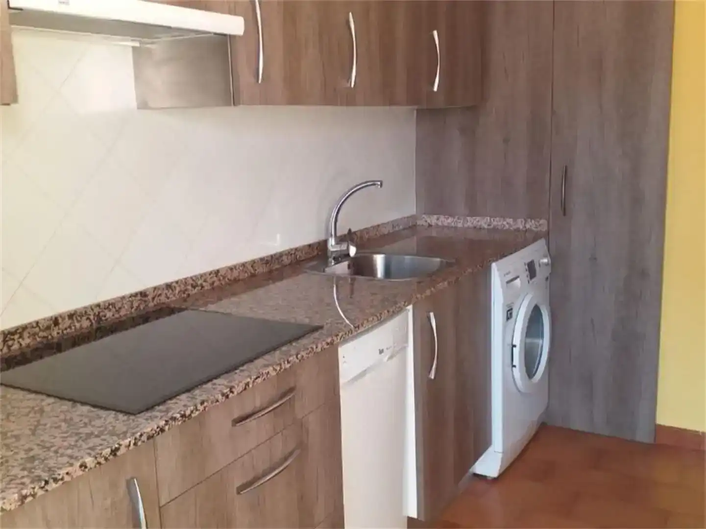 Cuina de Pis en venda en Alcañiz amb Aire condicionat i Balcó
