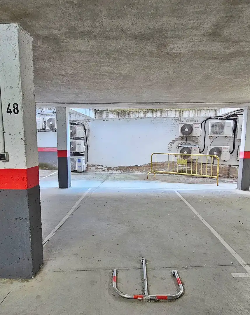 Garaje en venta en El Álamo