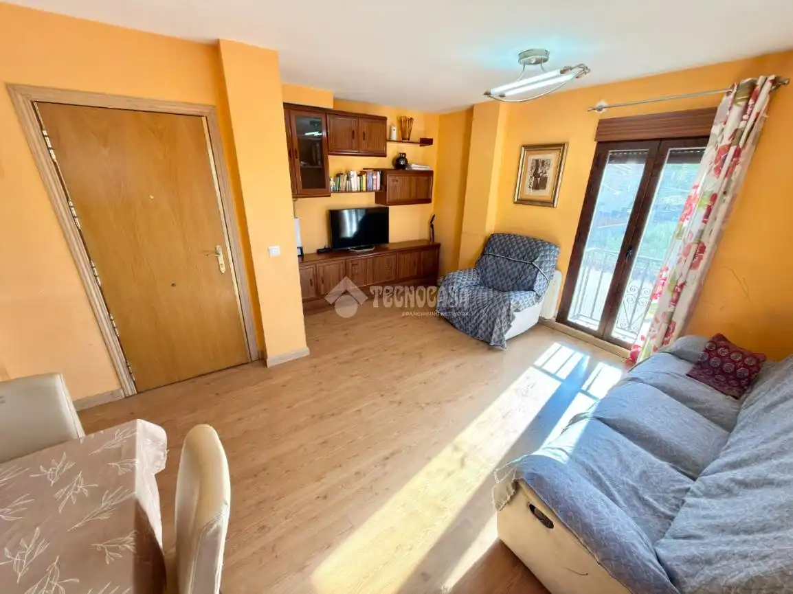Flat for sale in Valdeaveruelo, imagen 3