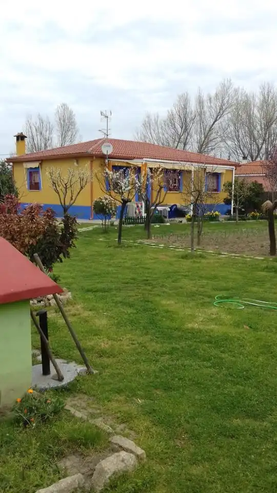 Garden of Houses for sale in Coria