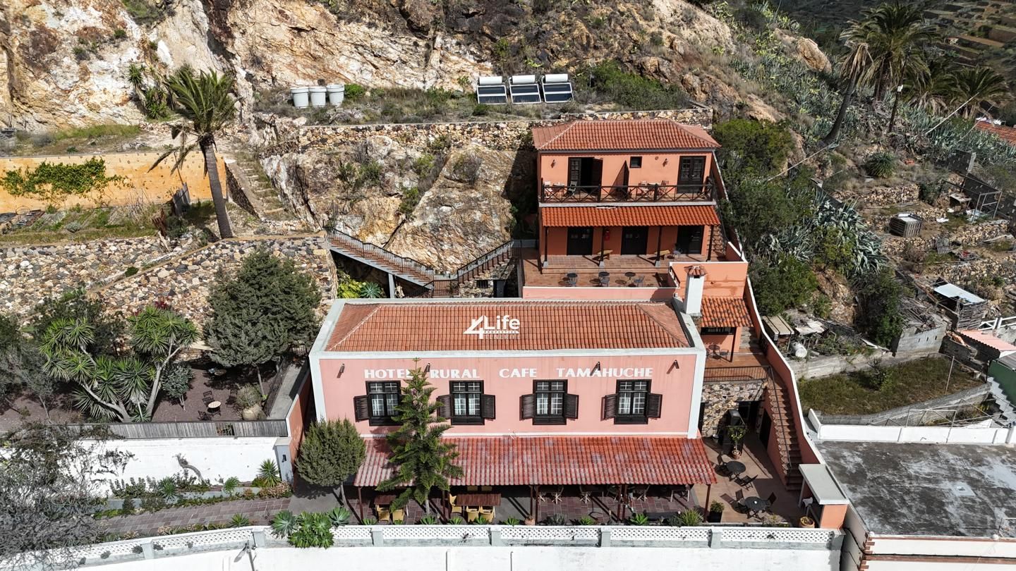 Exterior view of Building for sale in Vallehermoso