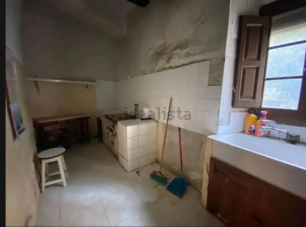 Cocina de Casa o chalet en venta en Palenzuela con Jardín privado, Amueblado y Alarma