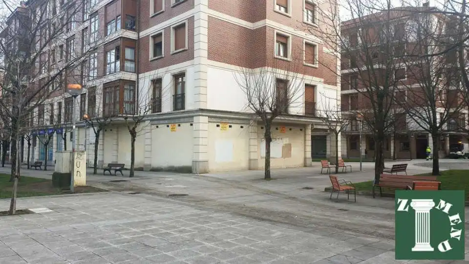 Local comercial de lloguer a Durango, imagen 2
