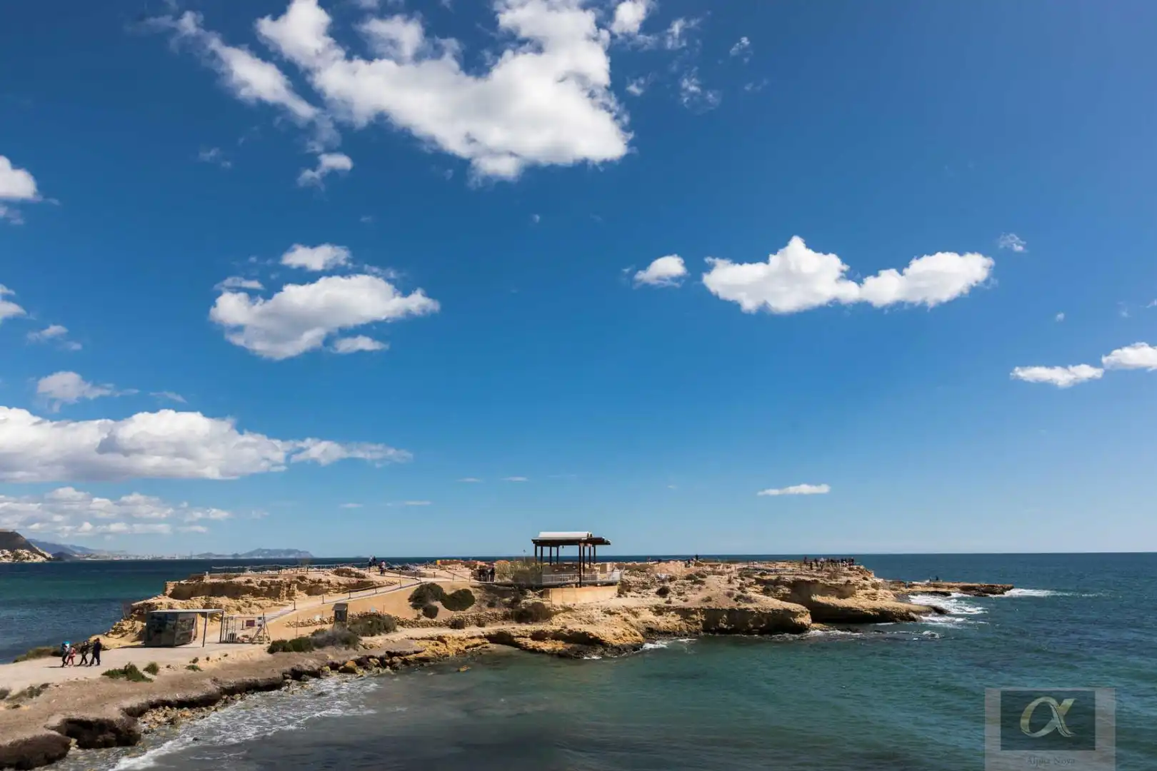 Residencial en venda a Pueblo Español - Coveta Fumá