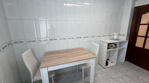 Photo 2 of Flat to rent in Calle Eleuterio Quintanilla, Llano, Gijón