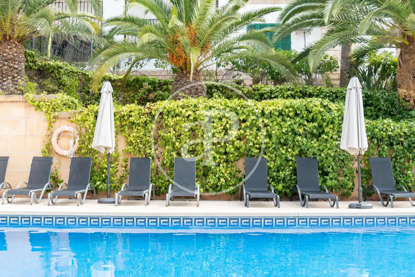 Swimming pool of Attic for rent in  Palma de Mallorca  with Air Conditioner, Heating and Terrace
