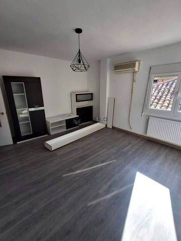 Piso en Alquiler en Granero en Alfambra