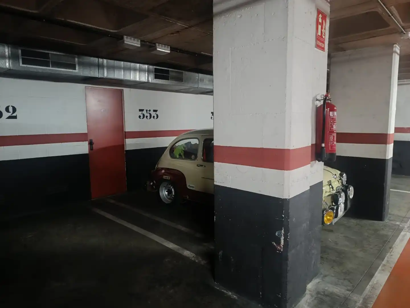 Einzelparkplatz mit Aufzug zum Verkauf in Carrer de Mossèn Andreu 13, imagen 12