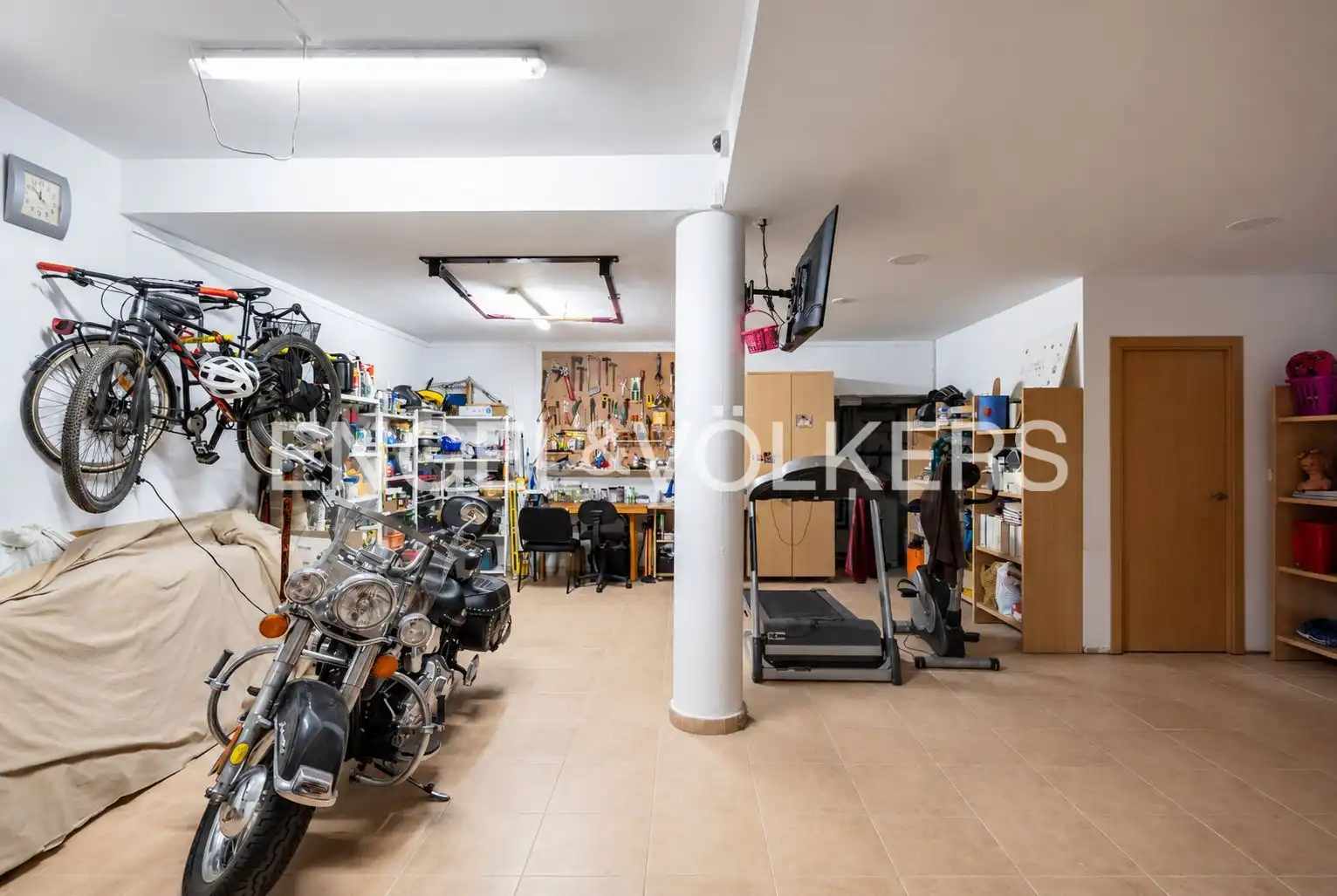 Houses for sale in Pineda de Mar  with Air Conditioner, Heating and Private garden