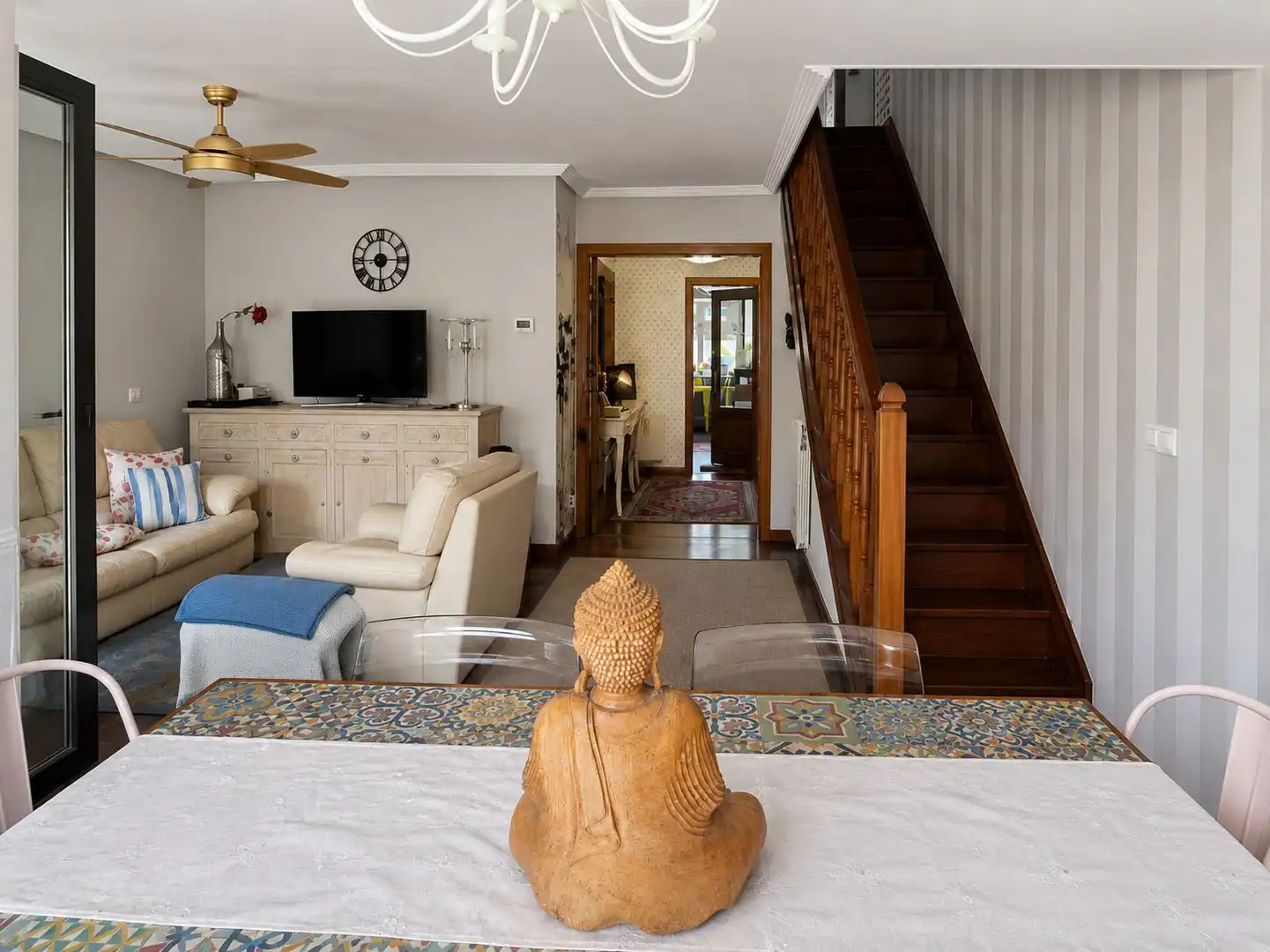 Sala de estar de Piso en venta en Urduliz con Calefacción, Terraza y Trastero