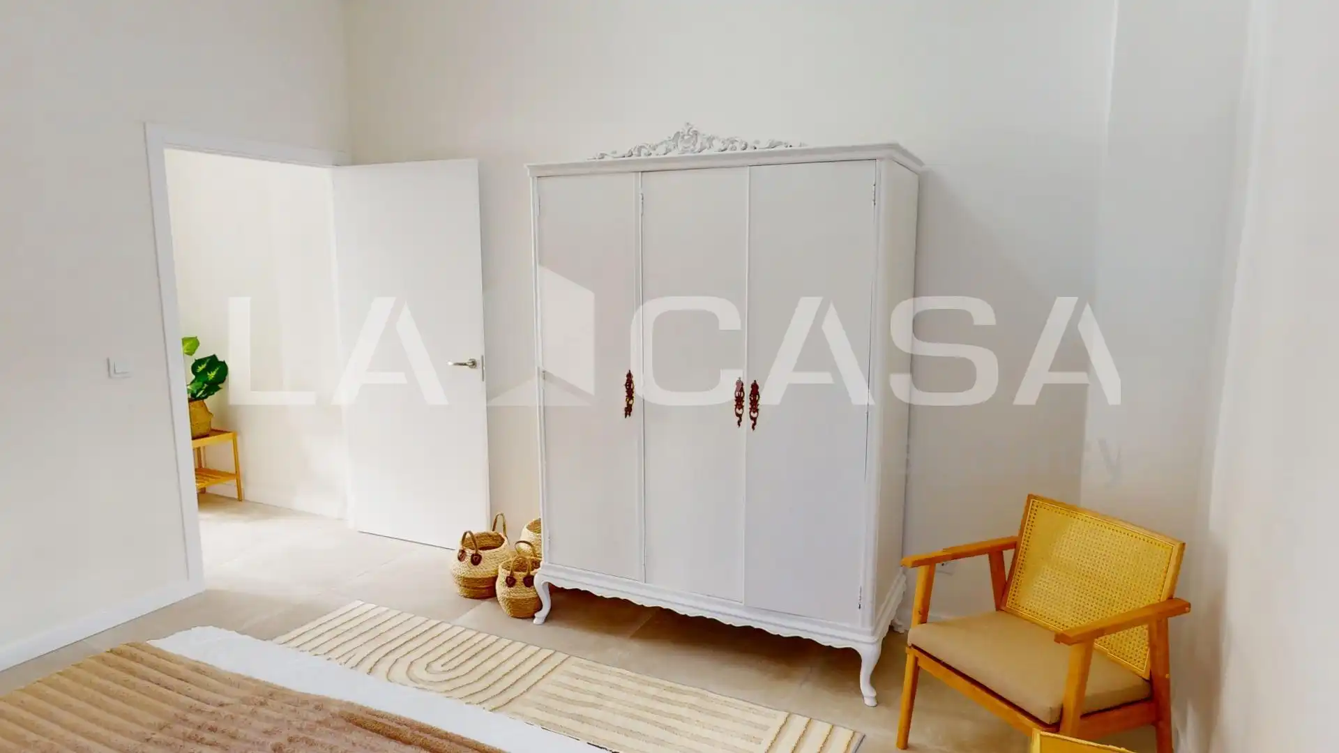 Schlafzimmer von Erdgeschoss zum Verkauf in Valencia mit Klimaanlage, Heizung und Möbliert