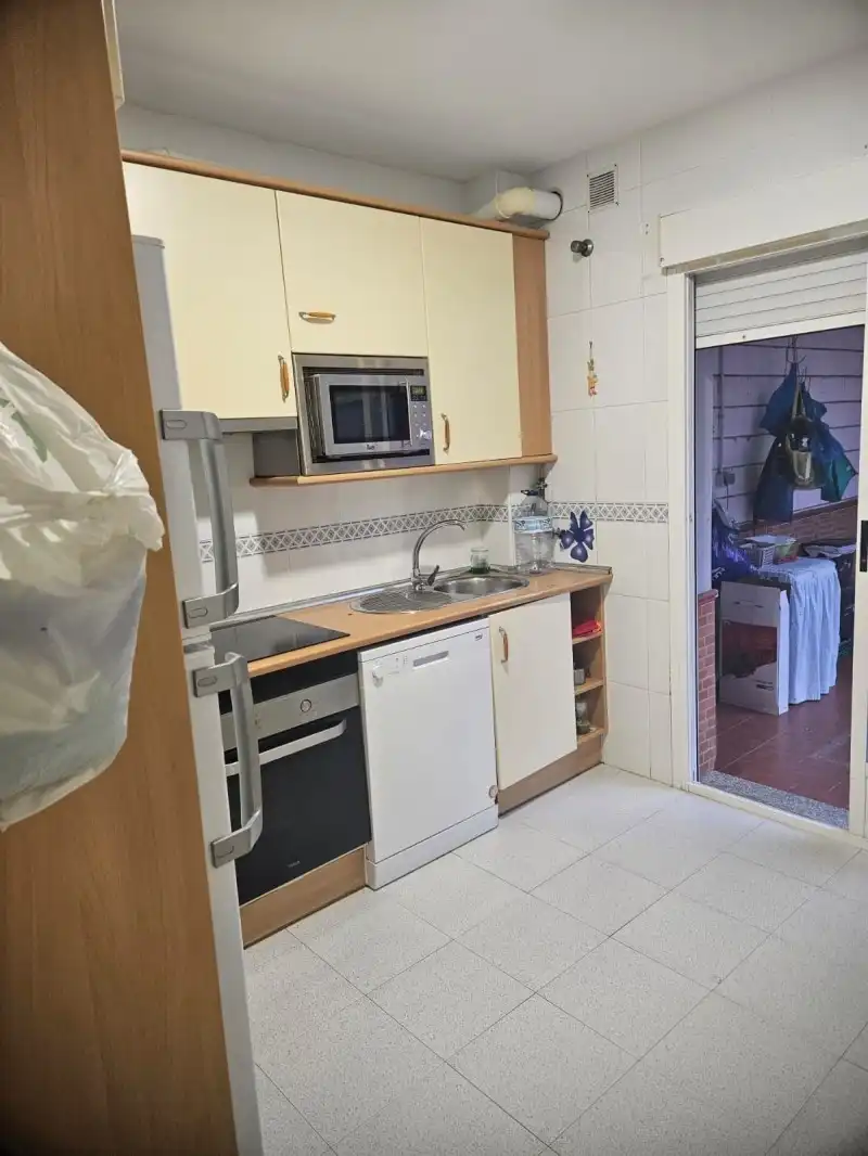 Küche von Maisonette zum Verkauf in Casar de Cáceres mit Klimaanlage, Heizung und Privatgarten
