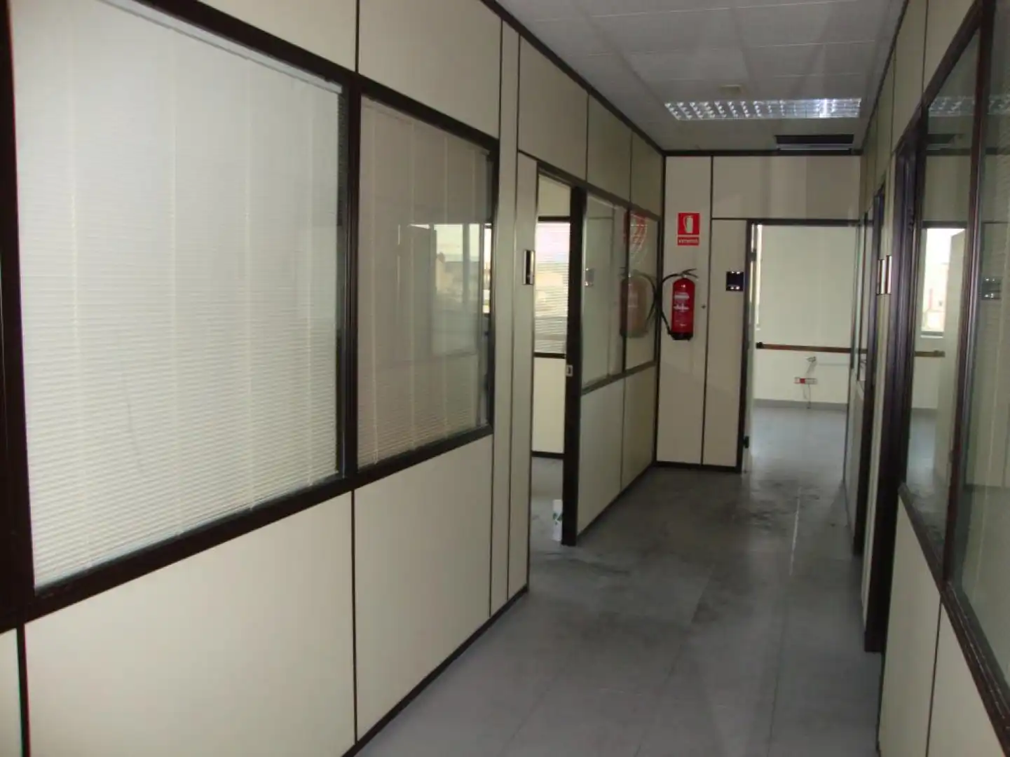 Nave industrial en venta en Viana