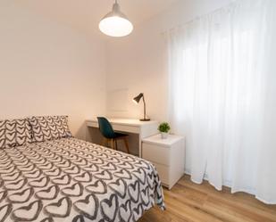 Dormitori de Apartament per a compartir en  Valencia Capital