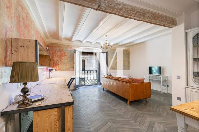 Apartamento en Alquiler en Carrer REINA CRISTINA en Sant Pere, Sta. Caterina i la Ribera