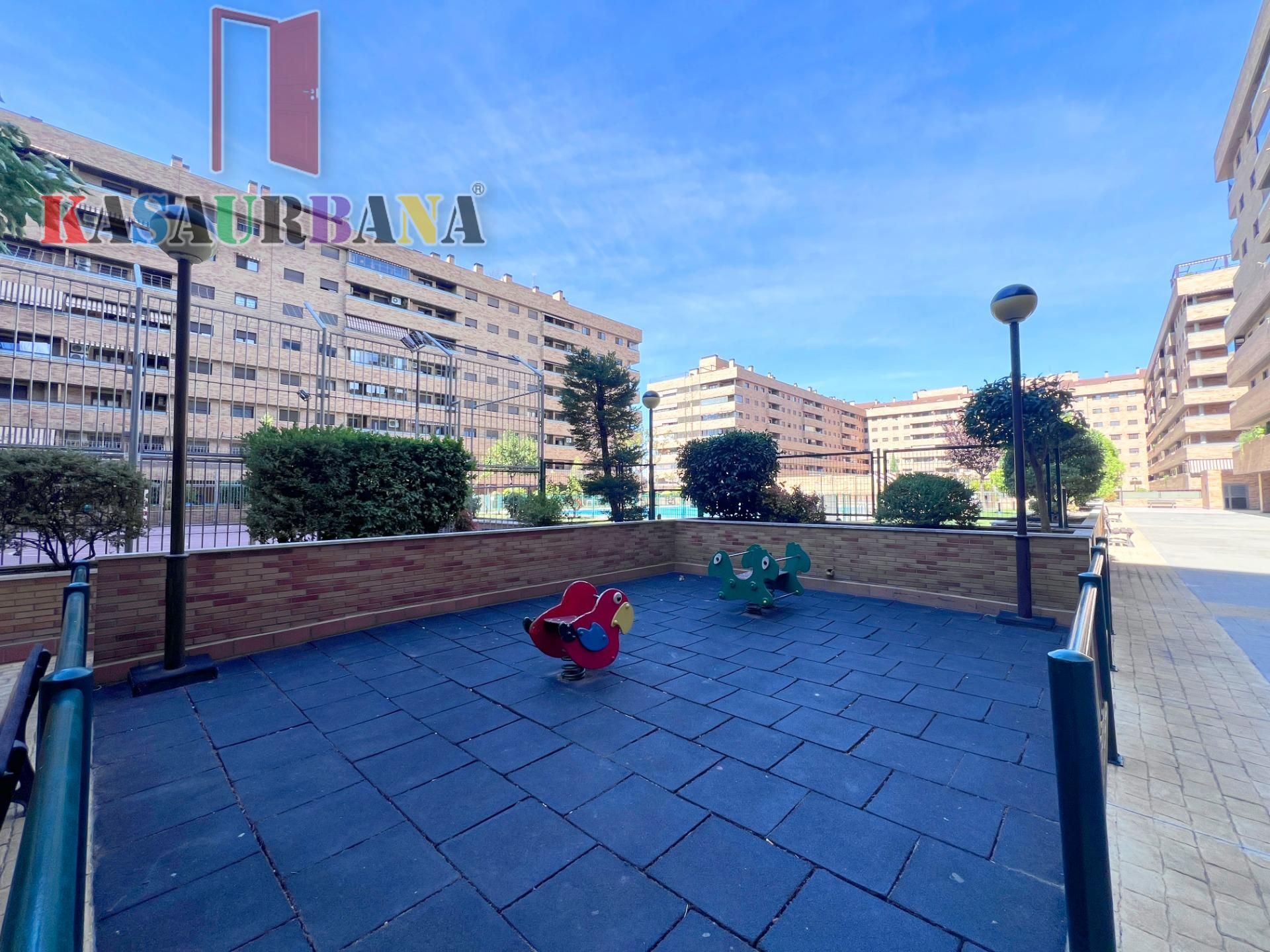 Vista exterior de Pis en venda en Seseña amb Aire condicionat, Calefacció i Terrassa