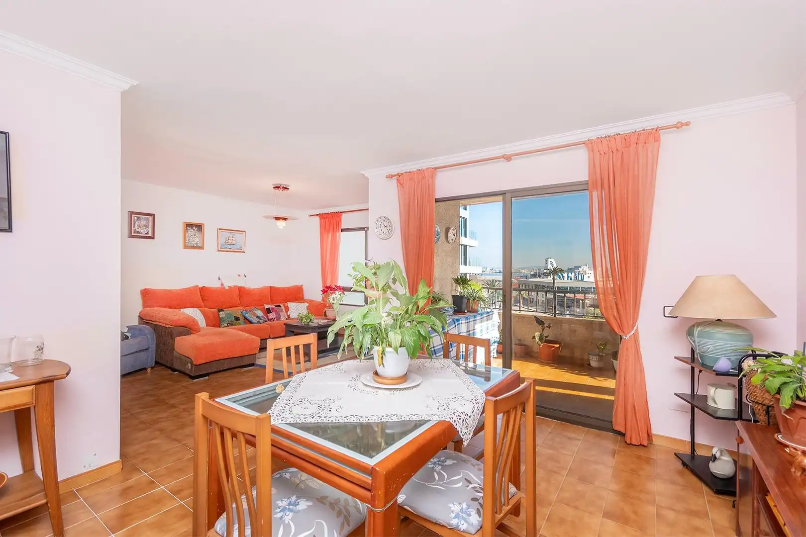 Sala de estar de Piso en venta en  Palma de Mallorca con Terraza y Trastero