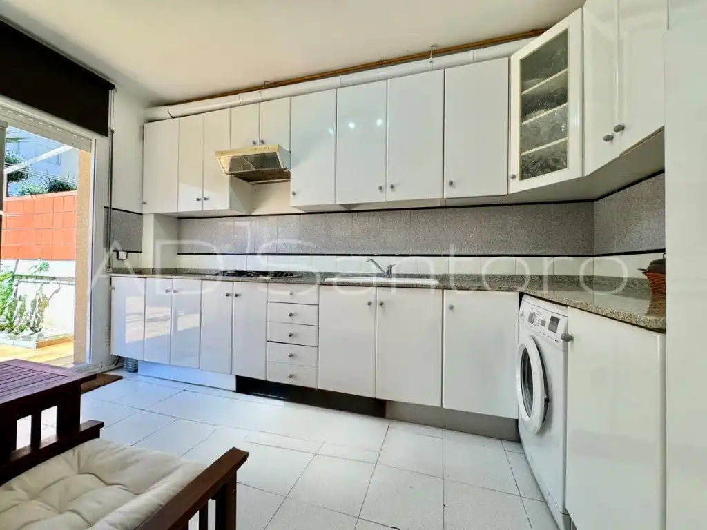 Cocina de Casa adosada en venta en Vilanova i la Geltrú