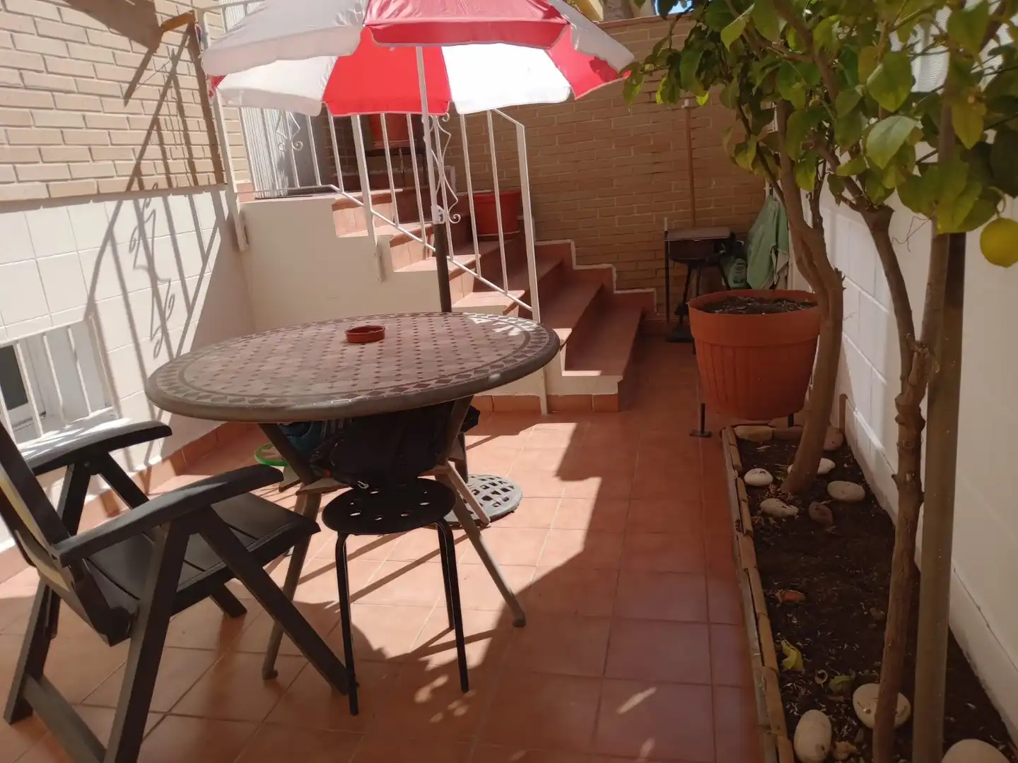 Terraza de Casa adosada de alquiler en Xirivella con Terraza y Amueblado