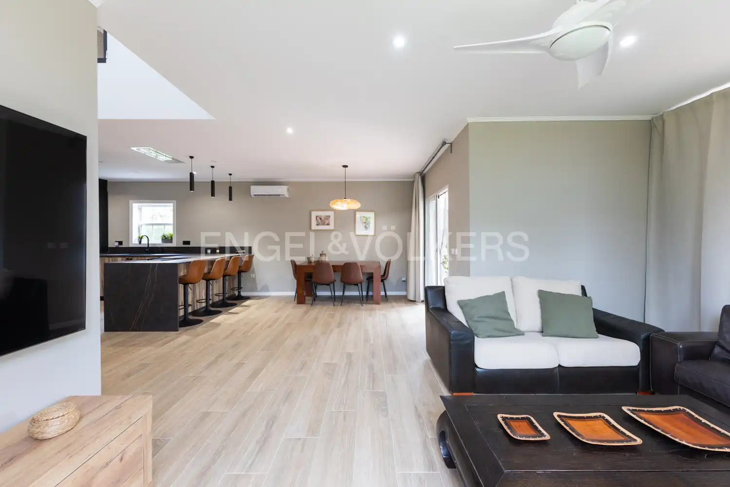 Sala de estar de Casa o chalet de alquiler en Serra con Calefacción, Jardín privado y Parquet