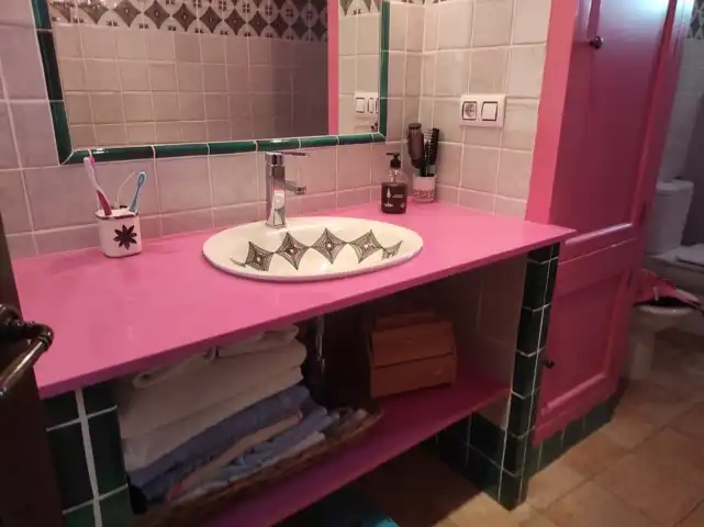 Bany de Casa o xalet en venda en Carmona amb Aire condicionat i Calefacció