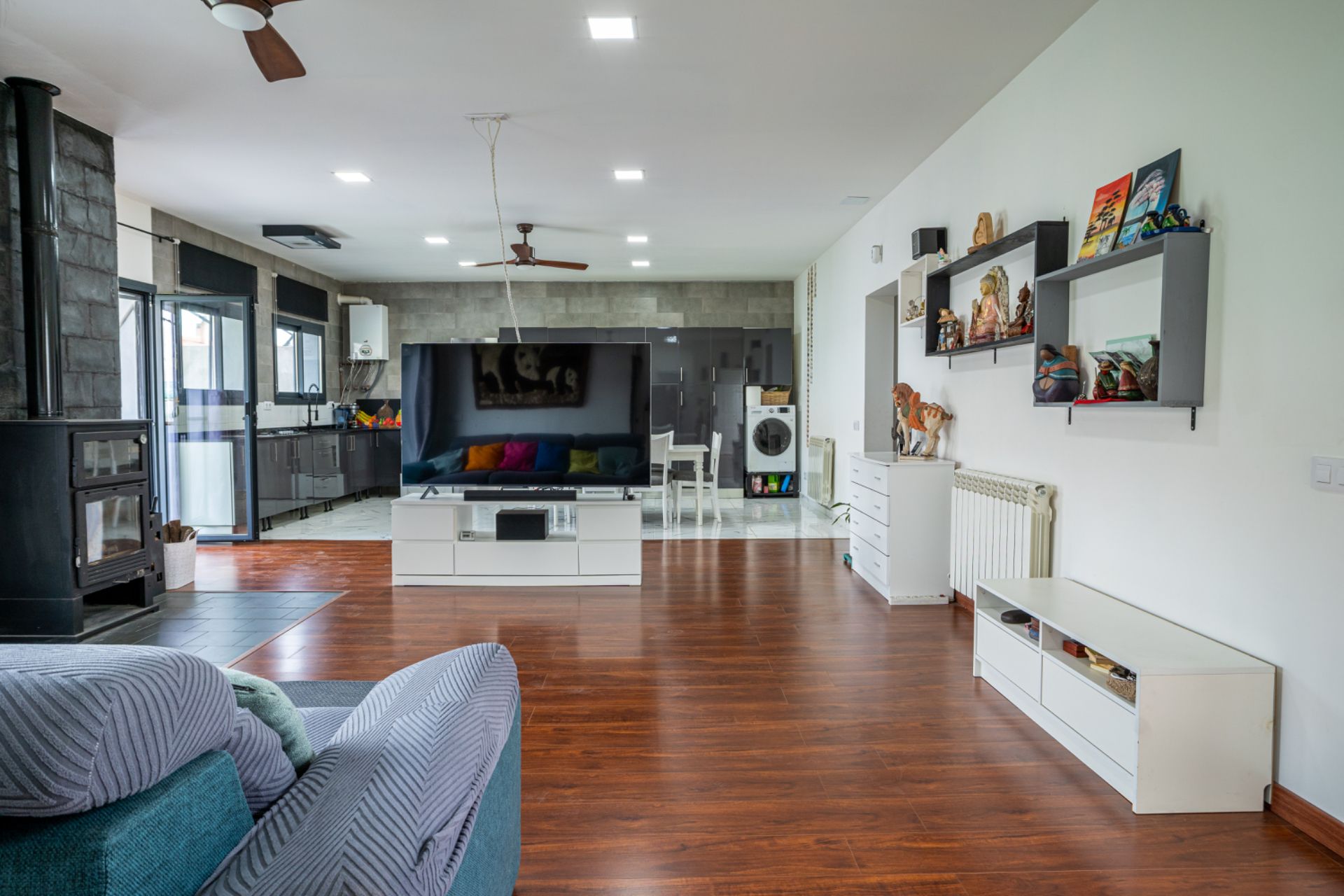 Living room of House or chalet for sale in Mollet del Vallès  with Heating, Private garden and Parquet flooring