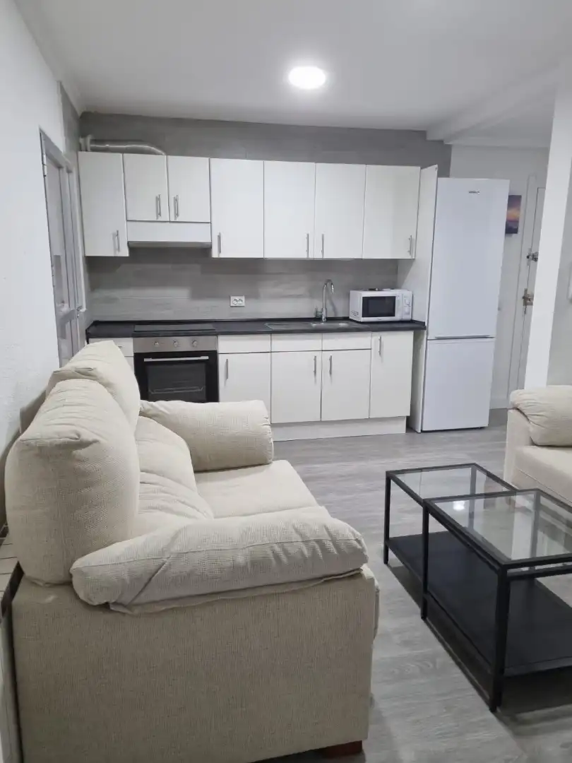 Küche von Wohnung zur untervermieten in Ávila mit Heizung, Parkett und Terrasse