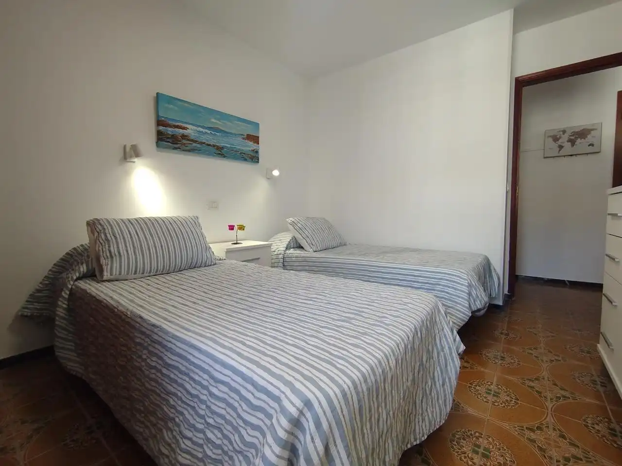 Dormitori de Apartament de lloguer en San Bartolomé de Tirajana amb Moblat, Balcó i Internet