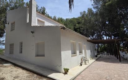 Vista exterior de Casa o xalet en venda en Monóvar  / Monòver amb Aire condicionat, Jardí privat i Piscina