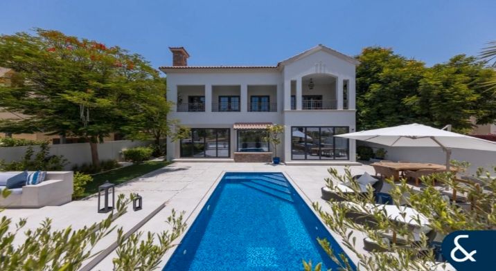 Piscina de Casa o chalet en venta en Manises con Aire acondicionado, Calefacción y Jardín privado