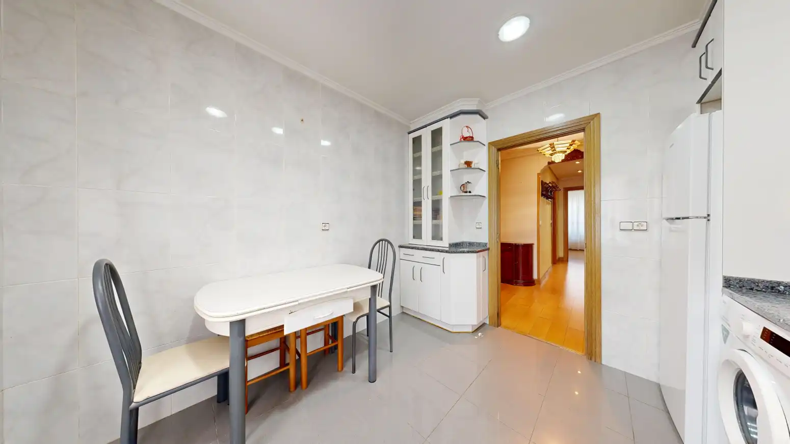 Küche von Wohnung zum Verkauf in Tafalla mit Heizung, Abstellraum und Balkon