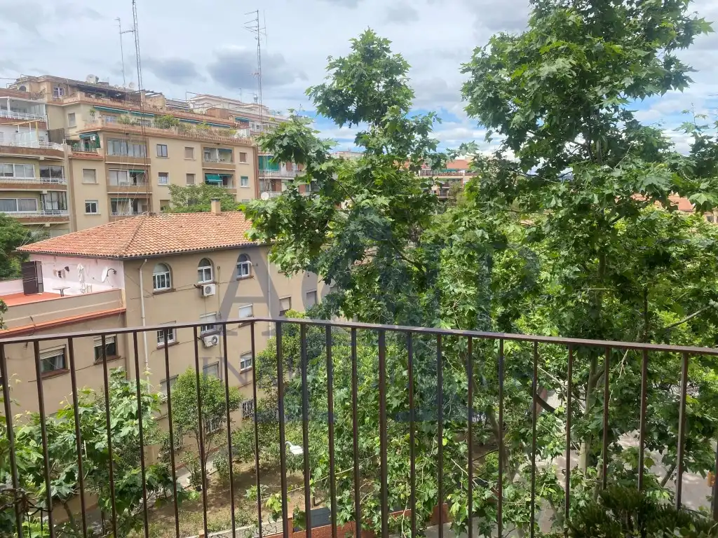 Balcony of Flat for sale in Barcelona