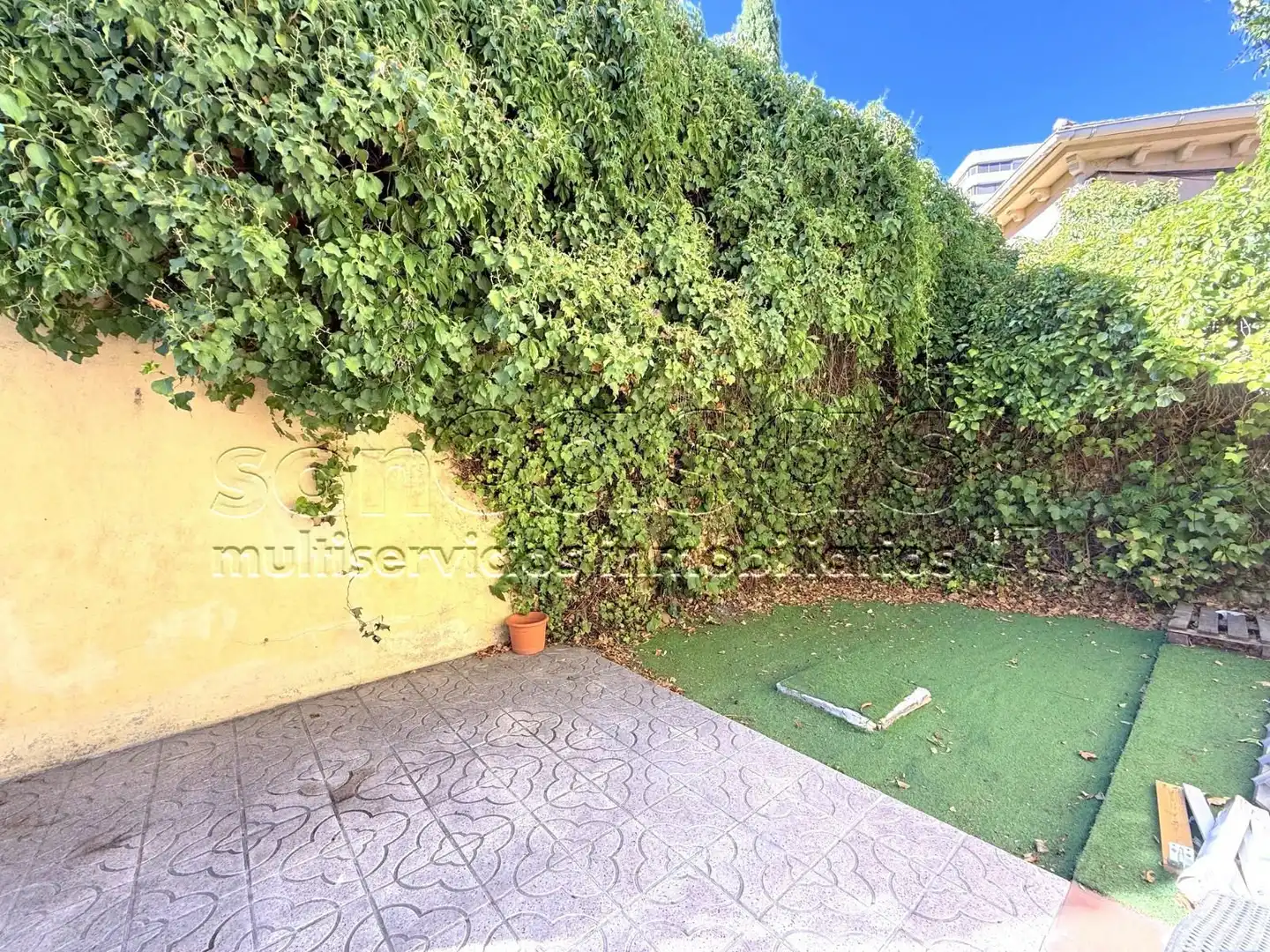 Casa adosada en venta en El Viso