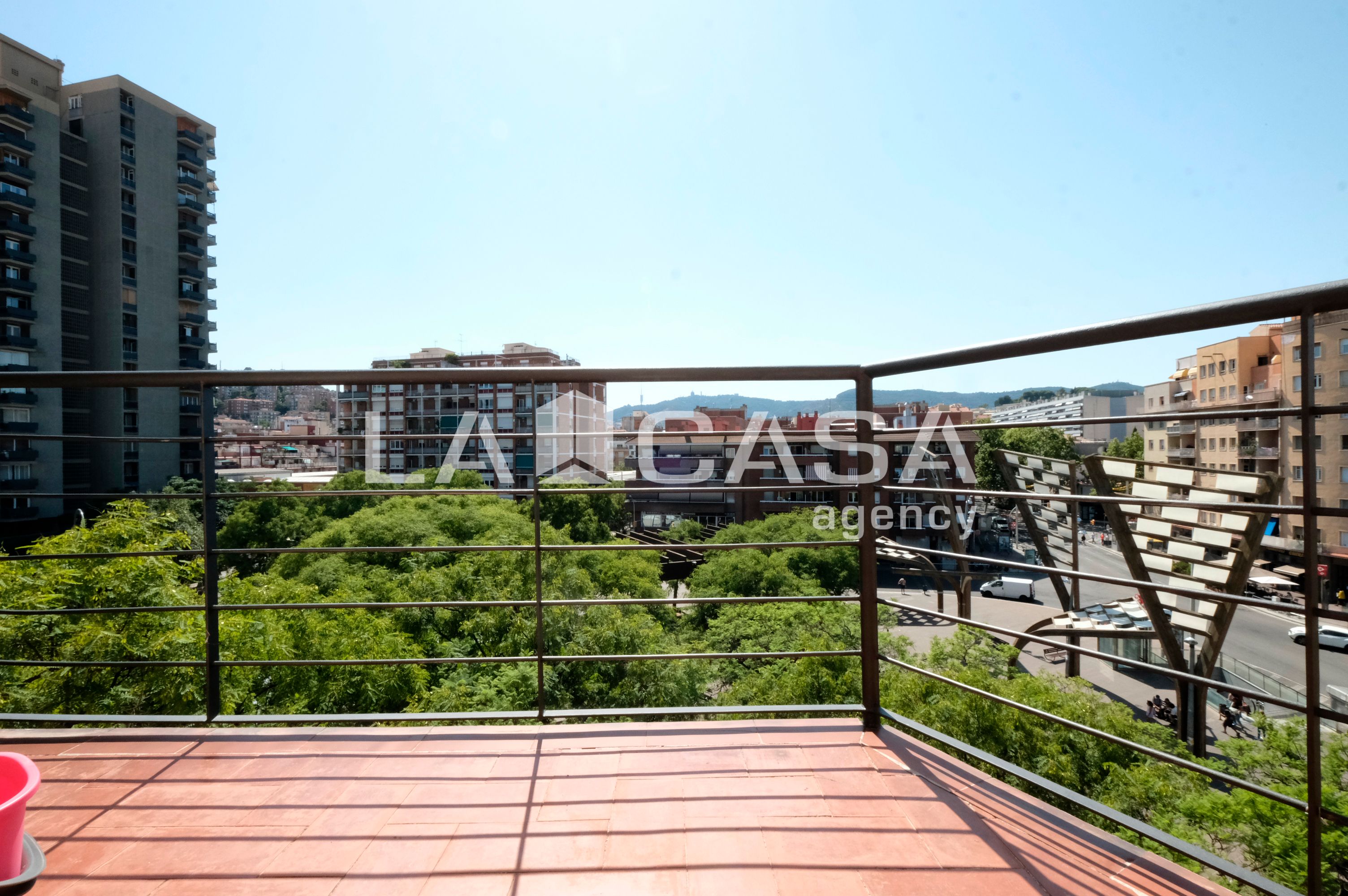 Terraza de Piso en venta en  Barcelona Capital con Balcón