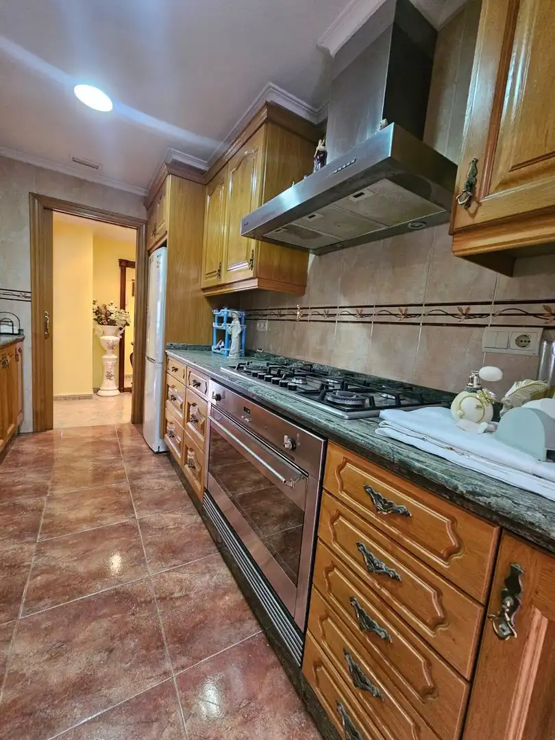 Kitchen of Flat for sale in Valencia  with Air Conditioner, Storage room and Balcony