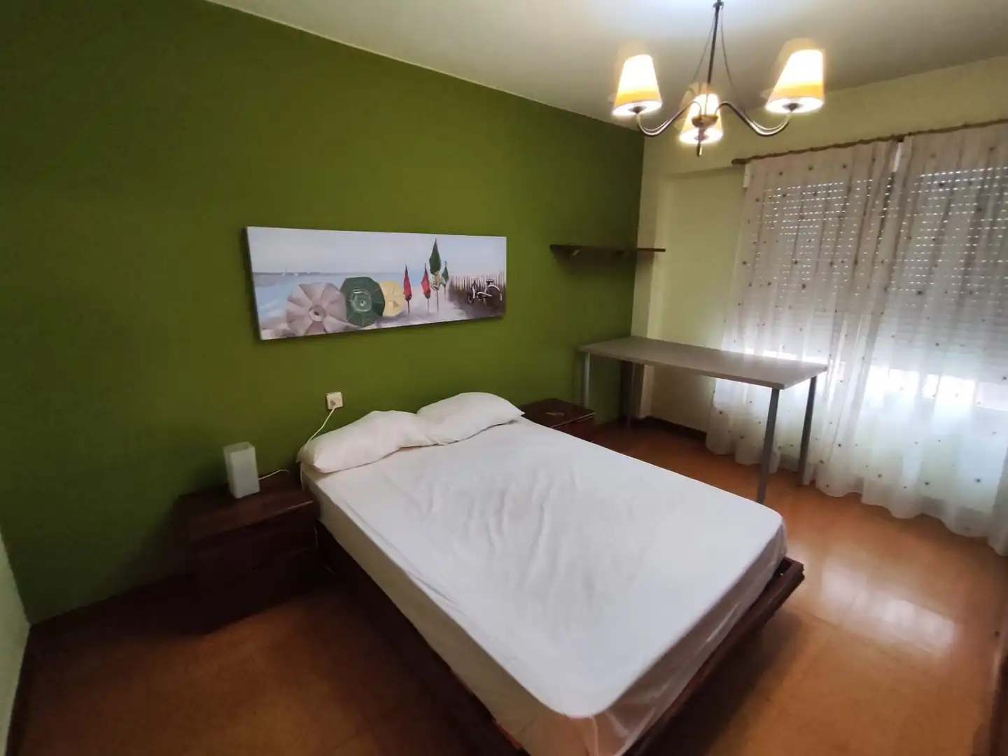 Habitación de Piso de alquiler en A Coruña Capital  con Calefacción y Amueblado