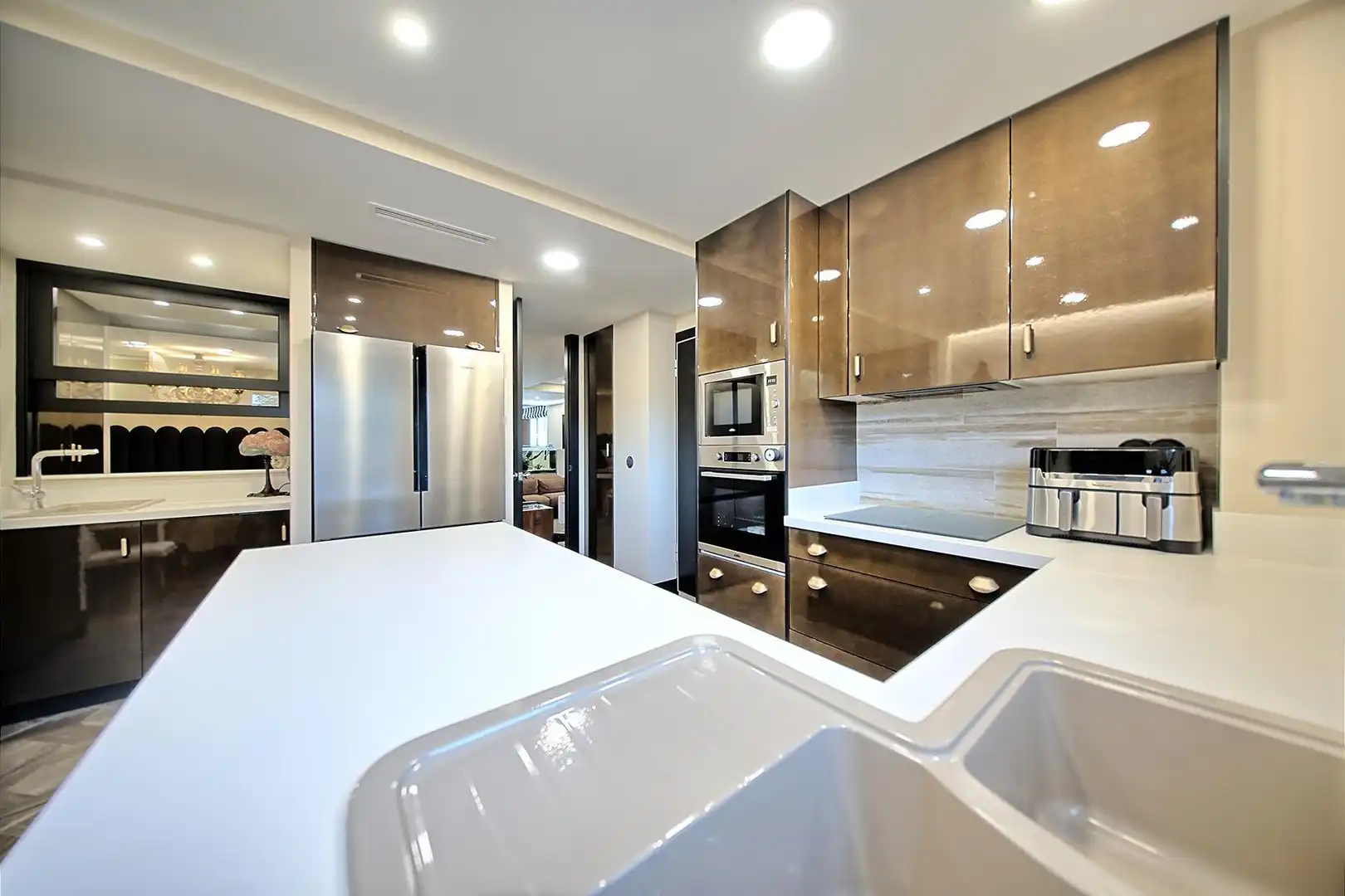 Kitchen of Ground floor for sale in Valencia  with Air Conditioner, Heating and Alarm