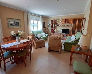 Sala d'estar de Casa adosada en venda en Villalgordo del Júcar amb Terrassa