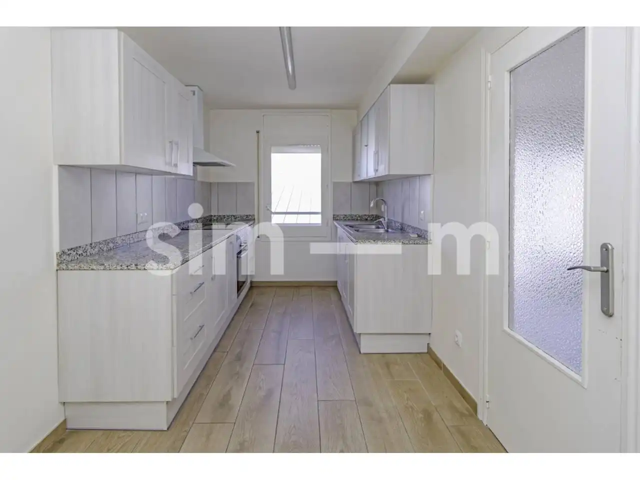 Küche von Wohnung zum Verkauf in Vic mit Heizung, Terrasse und Abstellraum