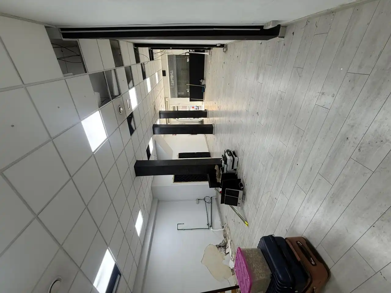 Local comercial en alquiler en Avenida de Suecia, imagen 17