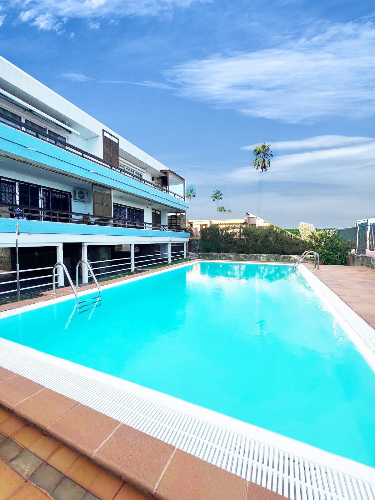 Swimming pool of Apartment to rent in San Bartolomé de Tirajana  with Air Conditioner, Private garden and Terrace
