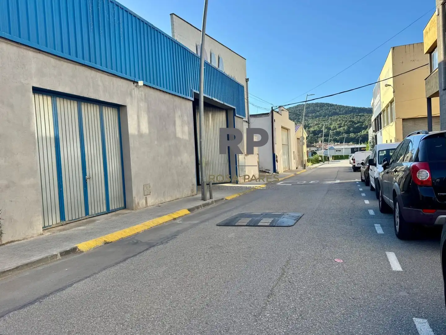 Außenansicht von Fabrikhallen zur Miete in Sant Martí de Centelles