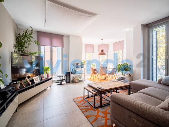 Piso en Alquiler en Calle Juan Bautista de Toledo en Prosperidad