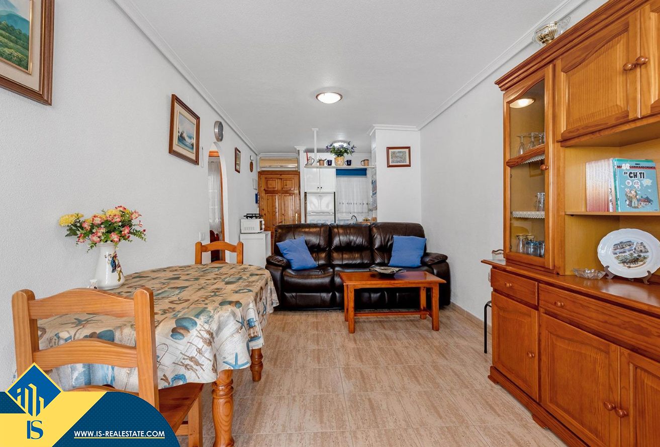 Dormitori de Apartament en venda en Torrevieja amb Aire condicionat, Calefacció i Terrassa