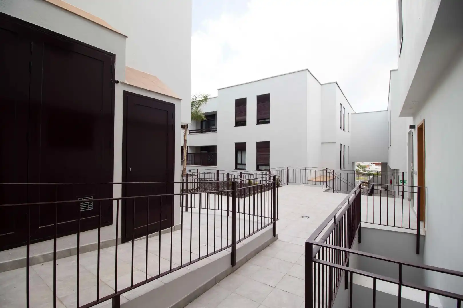 Außenansicht von Maisonette zum Verkauf in Arona mit Terrasse