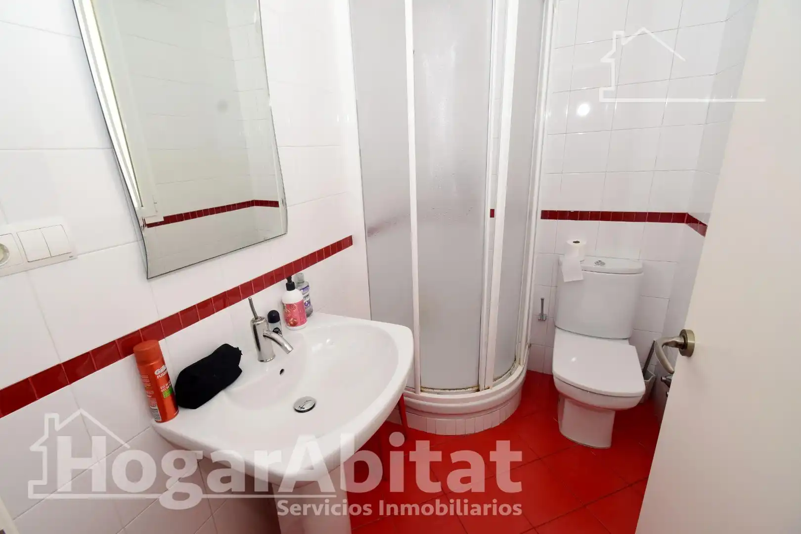Baño de Piso en venta en Sagunto / Sagunt con Aire acondicionado y Balcón