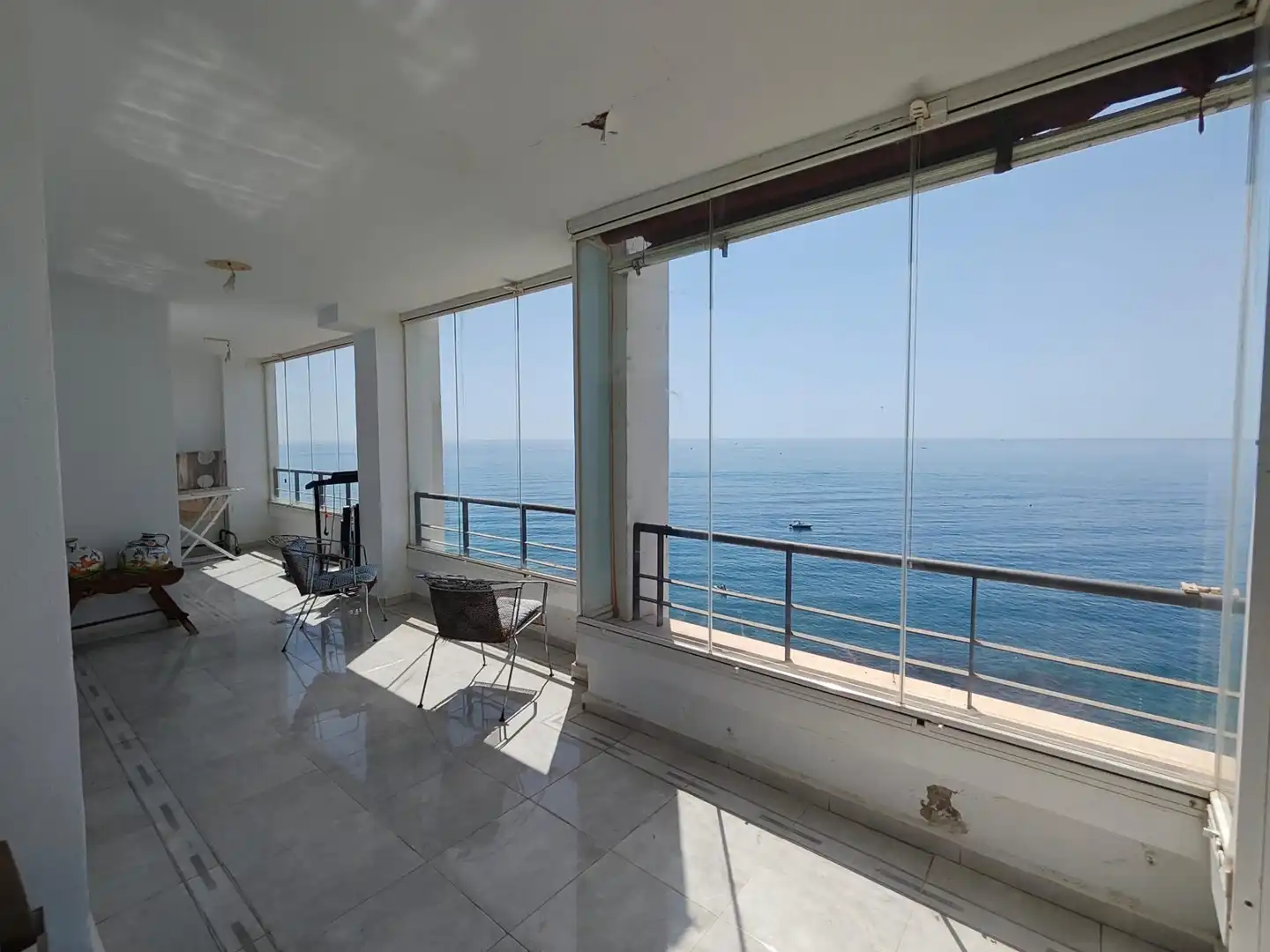 Wohnung zur Miete in Benalmádena mit Klimaanlage, Terrasse und Gemeinschaftspool