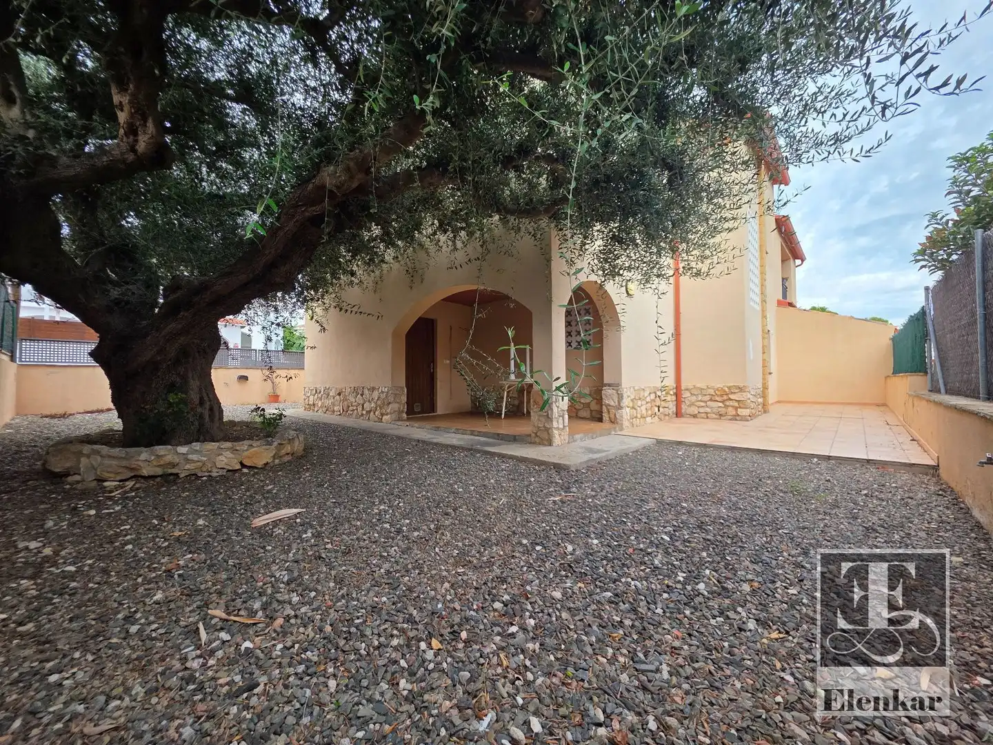 Casa pareada con jardín en venta en Figuera, imagen 3