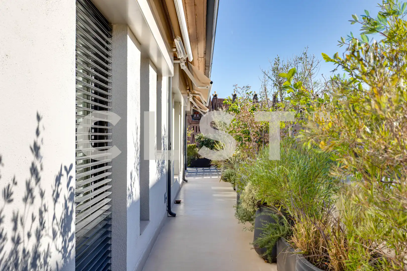 Terrasse von Dachboden zur Miete in Barcelona mit Klimaanlage, Heizung und Parkett